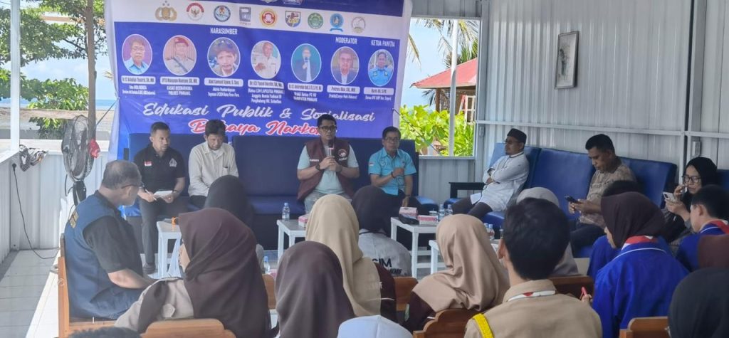 Polres Pinrang dan LAPELITDA Gelar Sosialisasi Masif Bahaya Narkoba dan Lem Inhalan – Aspirasi Rakyat