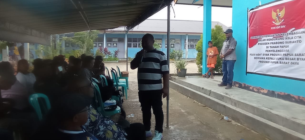 Kepala Suku Biak dan Polisi Adat Kompak Dukung Penguatan Kelembagaan Adat di Era Prabowo