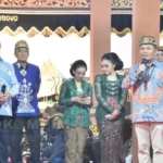 Gubernur Kalteng Hadiri Pagelaran Wayang Kulit Peringati Hari Wayang Nasional 2025